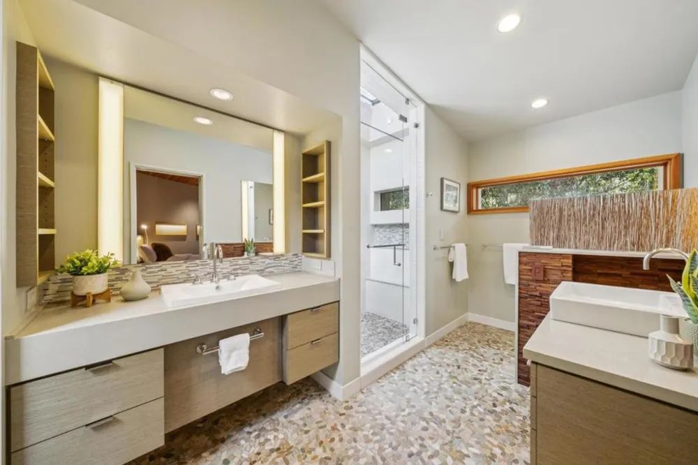 2 Buck Meadow Drive Portola Valley, CA 94028