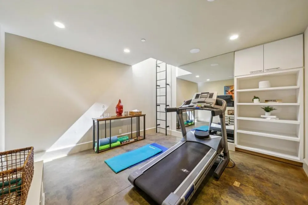 2 Buck Meadow Drive Portola Valley, CA 94028