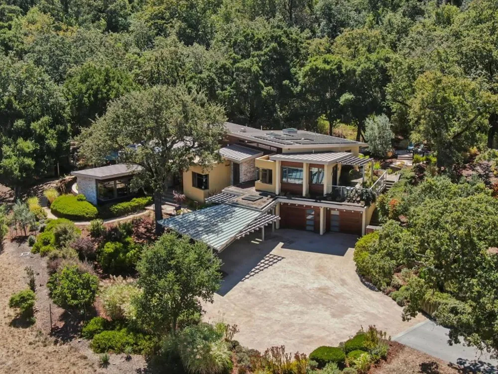 2 Buck Meadow Drive Portola Valley, CA 94028