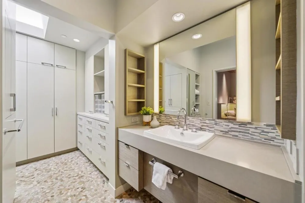 2 Buck Meadow Drive Portola Valley, CA 94028