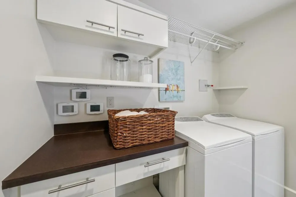 2 Buck Meadow Drive Portola Valley, CA 94028