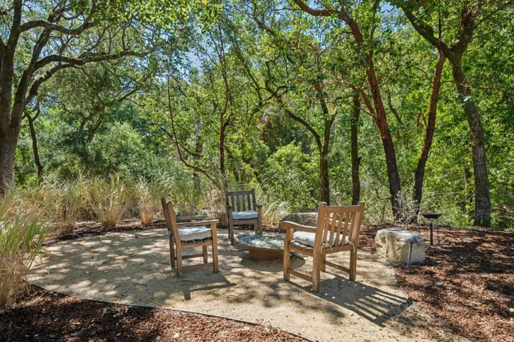 2 Buck Meadow Drive Portola Valley, CA 94028