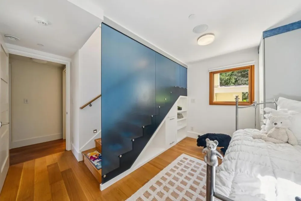 2 Buck Meadow Drive Portola Valley, CA 94028