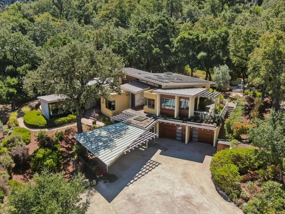 2 Buck Meadow Drive Portola Valley, CA 94028