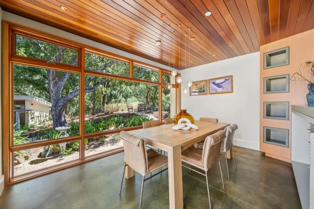 2 Buck Meadow Drive Portola Valley, CA 94028