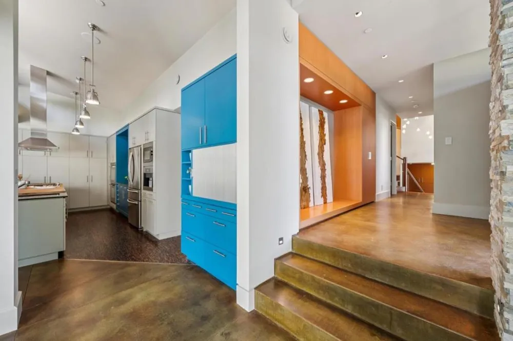 2 Buck Meadow Drive Portola Valley, CA 94028