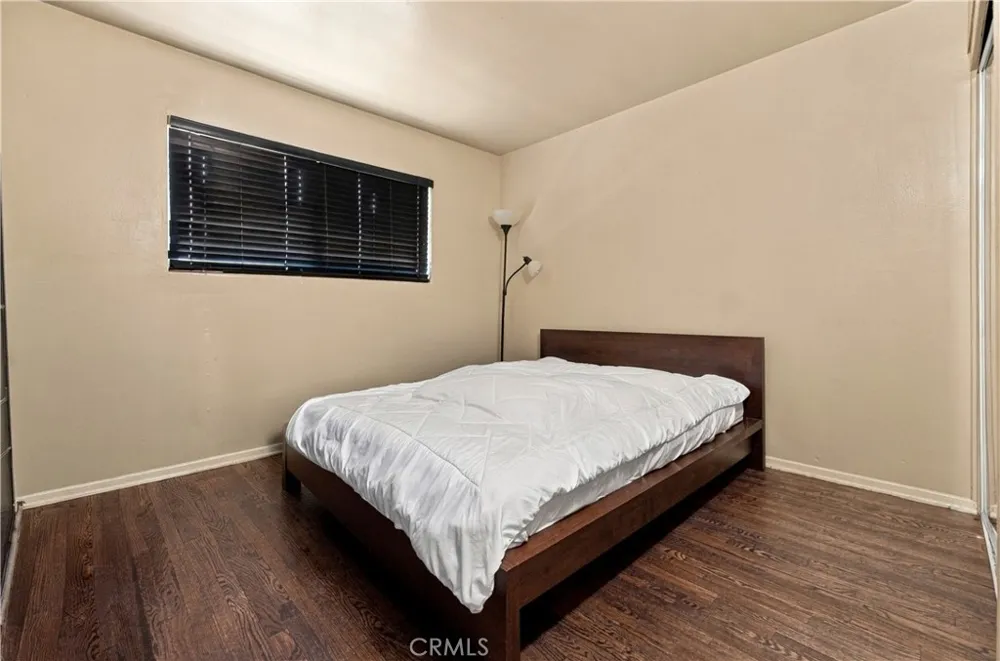 21211 Haston Place Lakewood, CA 90715