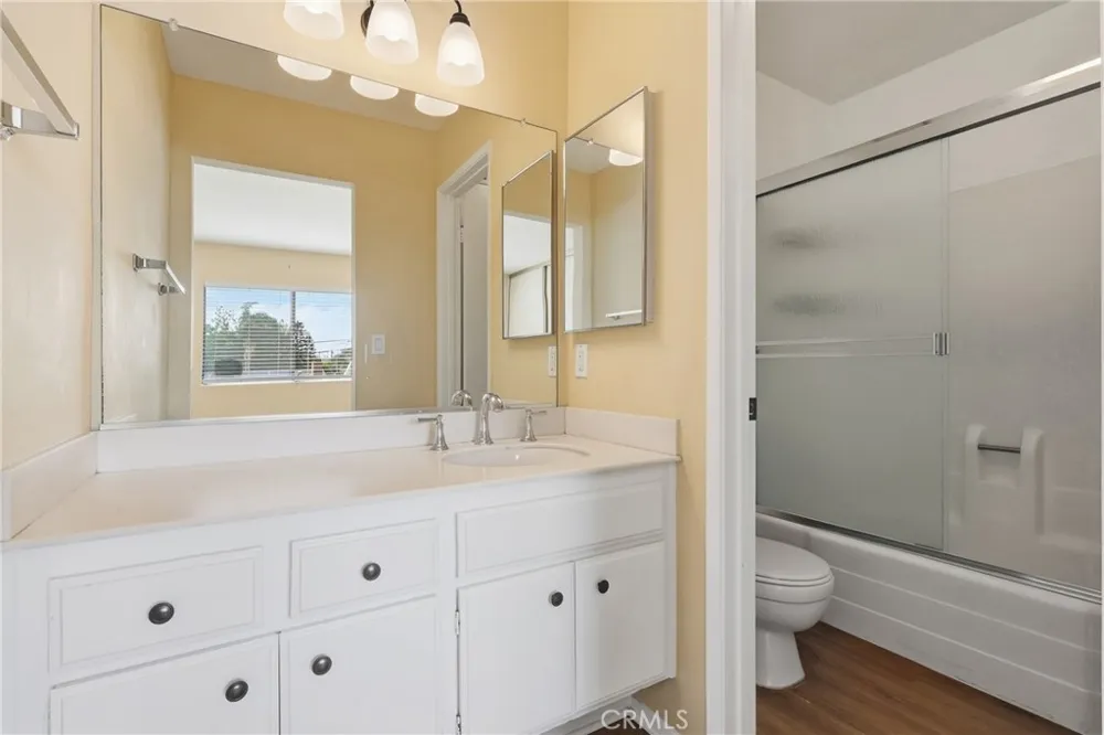 2074 Mount Shasta San Pedro, CA 90732