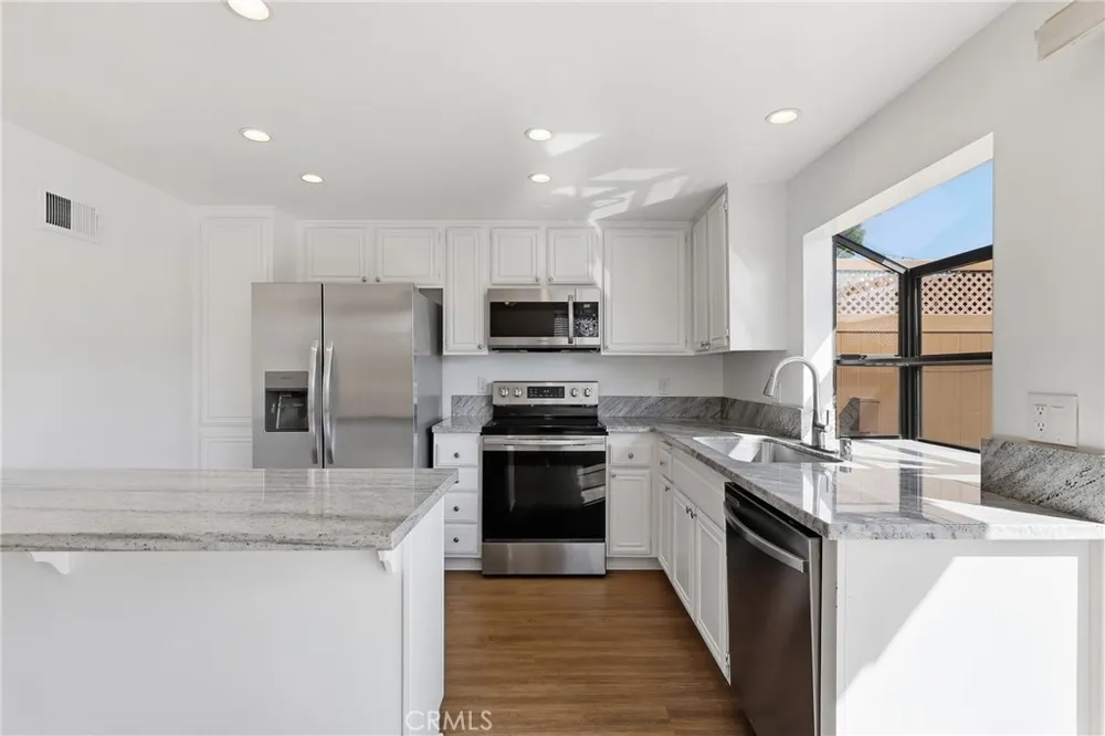 2074 Mount Shasta San Pedro, CA 90732