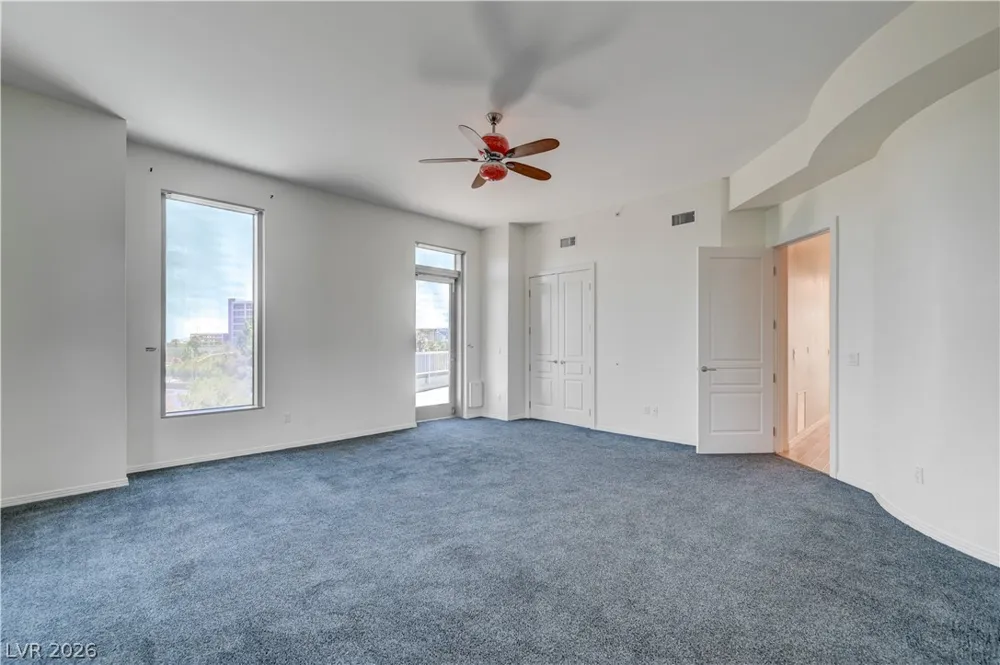 360 E Desert Inn Road #402 Las Vegas, NV 89109