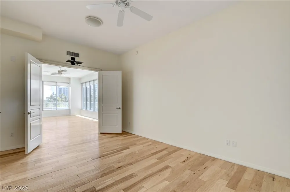 360 E Desert Inn Road #402 Las Vegas, NV 89109
