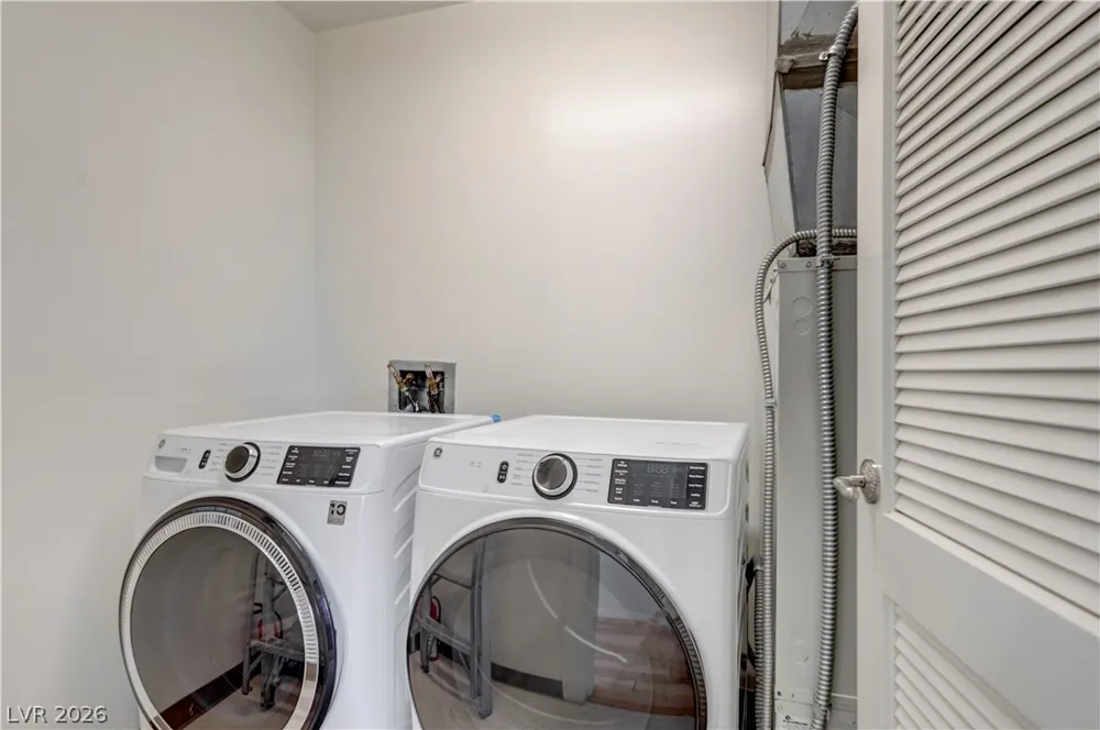 360 E Desert Inn Road #402 Las Vegas, NV 89109