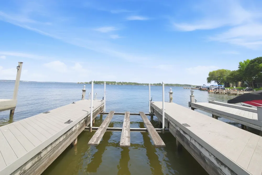 1609 Schooner Point Willis, TX 77318