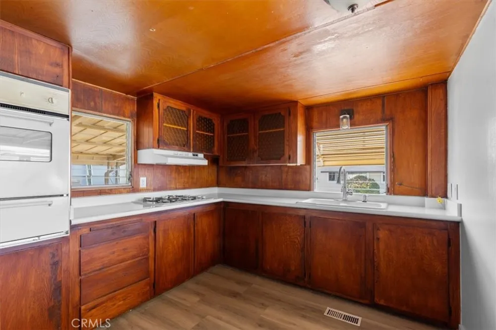 18801 Hawthorne Boulevard #58 Torrance, CA 90504