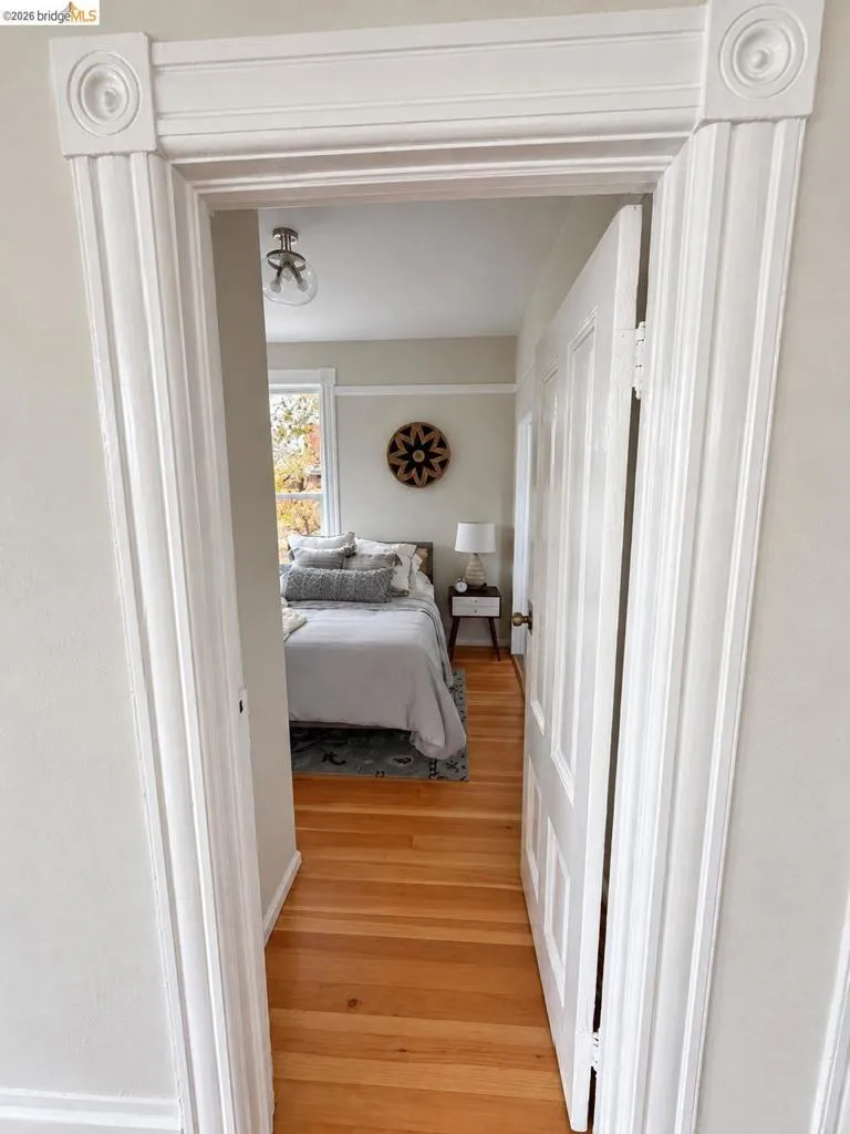 1324 Burnett Berkeley, CA 94702