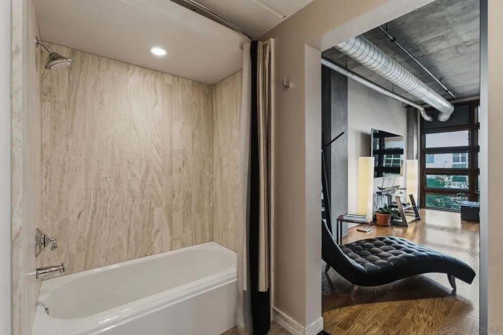 877 Island Ave #203 San Diego, CA 92101