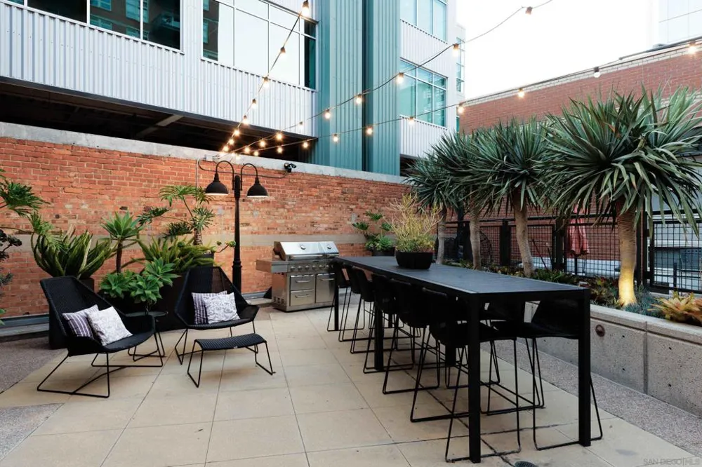 877 Island Ave #203 San Diego, CA 92101
