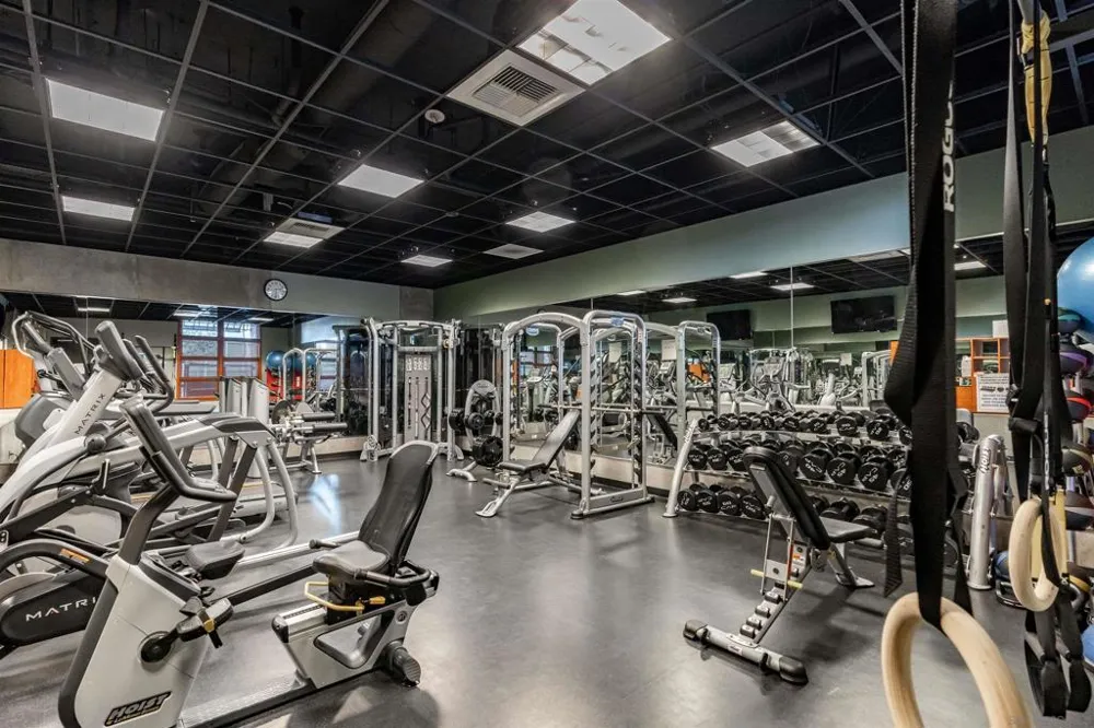877 Island Ave #203 San Diego, CA 92101