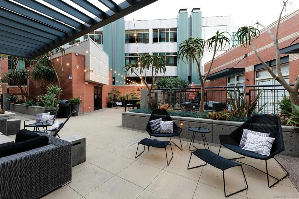 877 Island Ave #203 San Diego, CA 92101