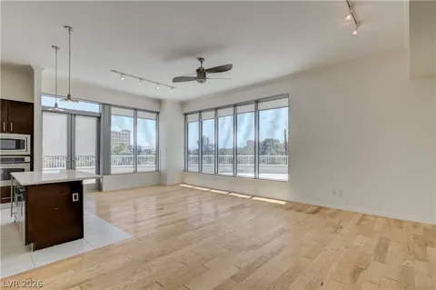 360 E Desert Inn Road #402