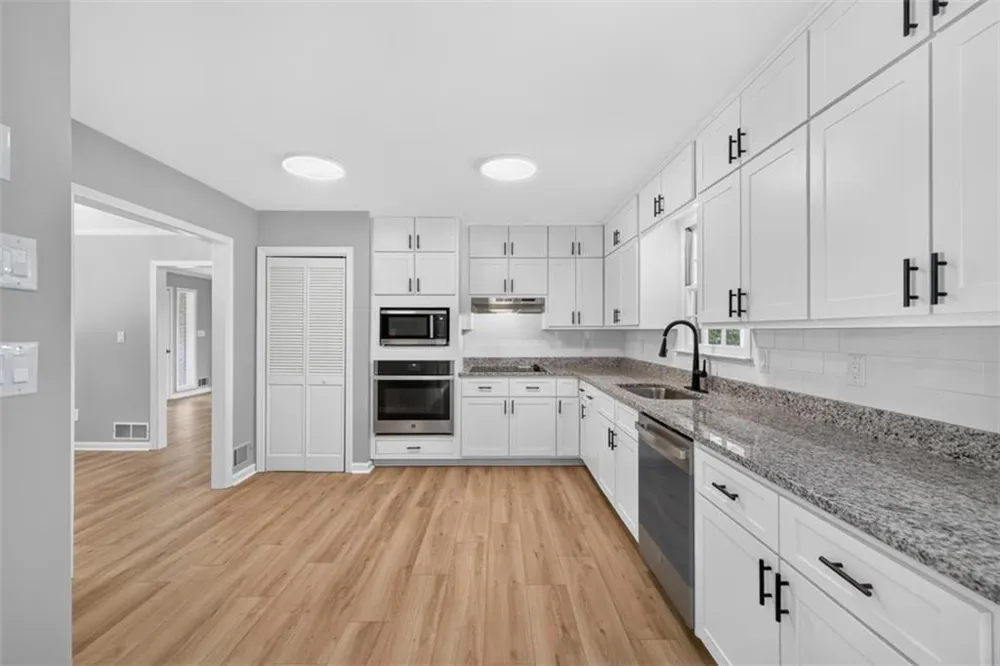 3606 Suwanee Creek Court Suwanee, GA 30024