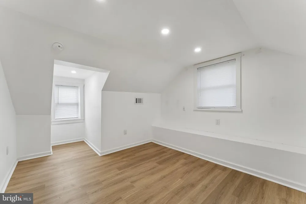 6906 KINGSTON DRIVE Temple Hills, MD 20748