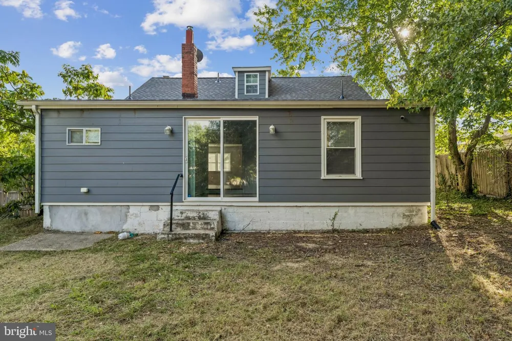 6906 KINGSTON DRIVE Temple Hills, MD 20748