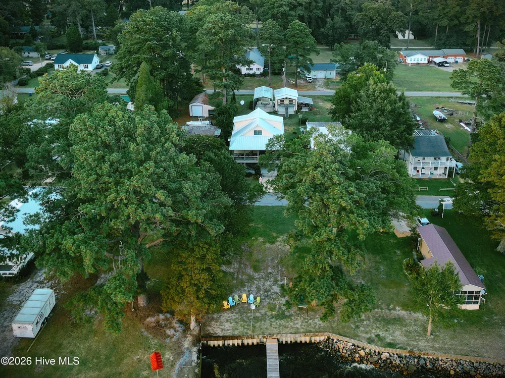 998 Bayview Road Bath, NC 27808