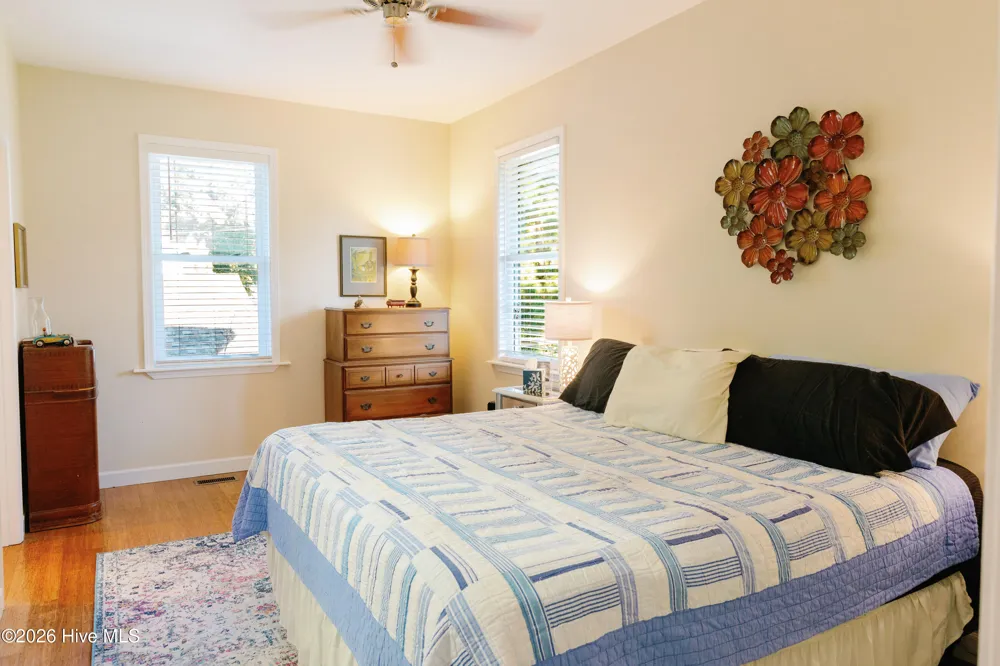 998 Bayview Road Bath, NC 27808