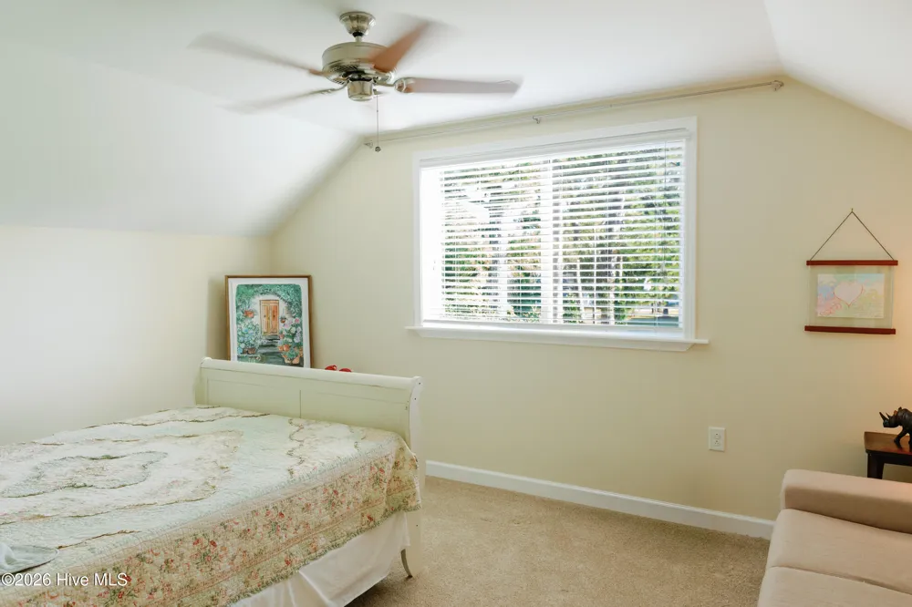 998 Bayview Road Bath, NC 27808