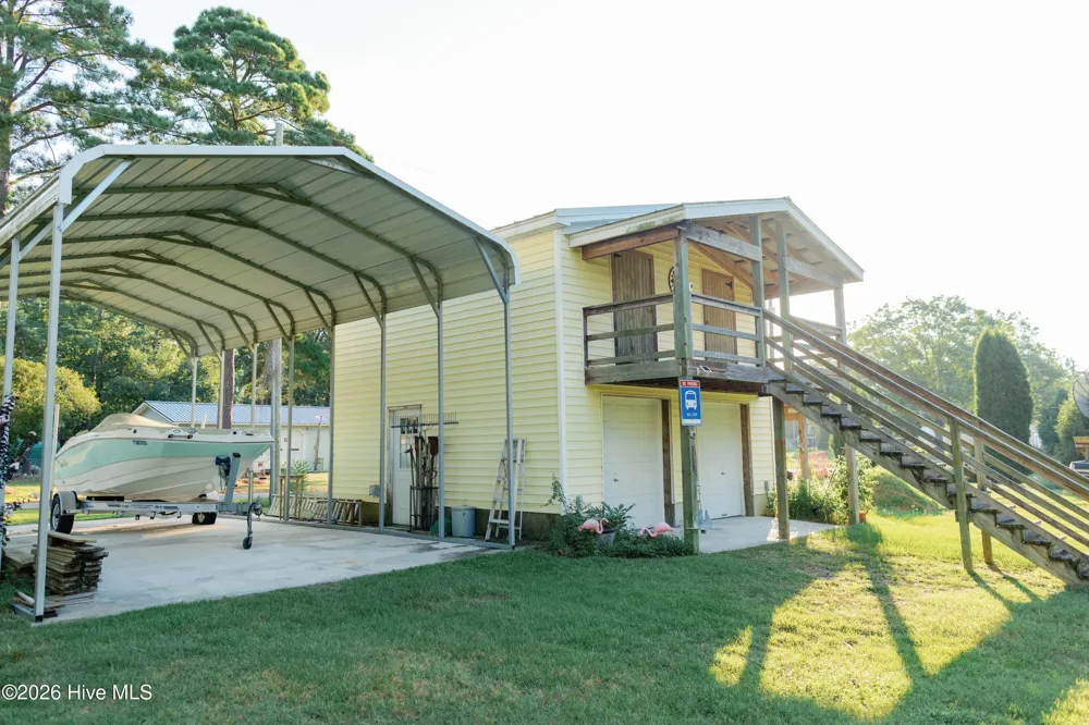 998 Bayview Road Bath, NC 27808