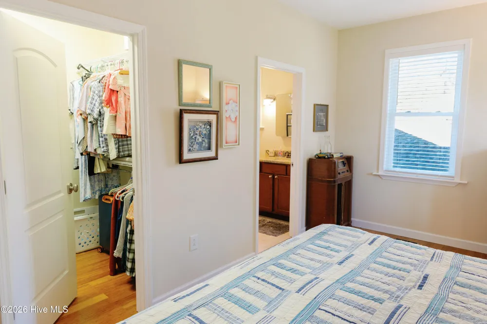 998 Bayview Road Bath, NC 27808