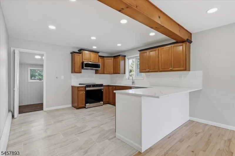 289 Hillcrest Dr Milford, NJ 08848