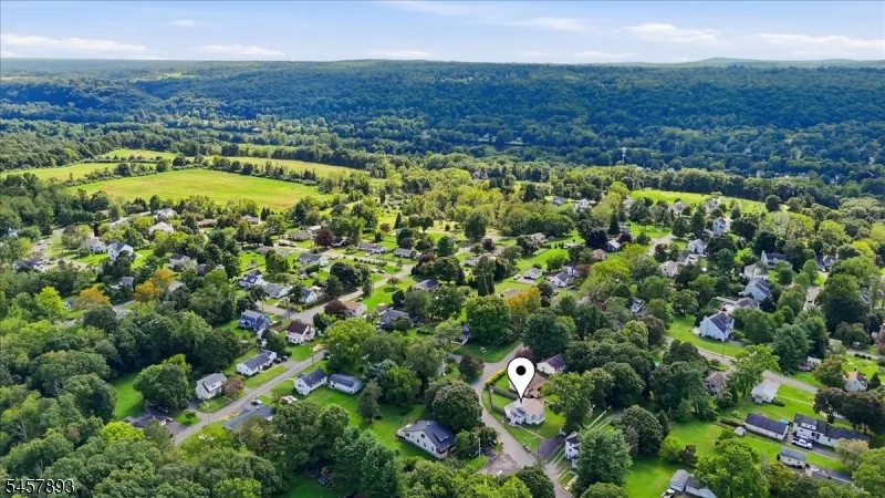 289 Hillcrest Dr Milford, NJ 08848