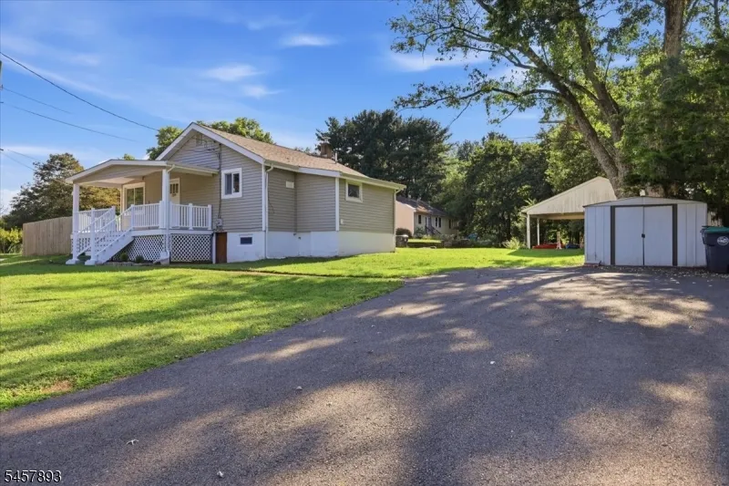 289 Hillcrest Dr Milford, NJ 08848