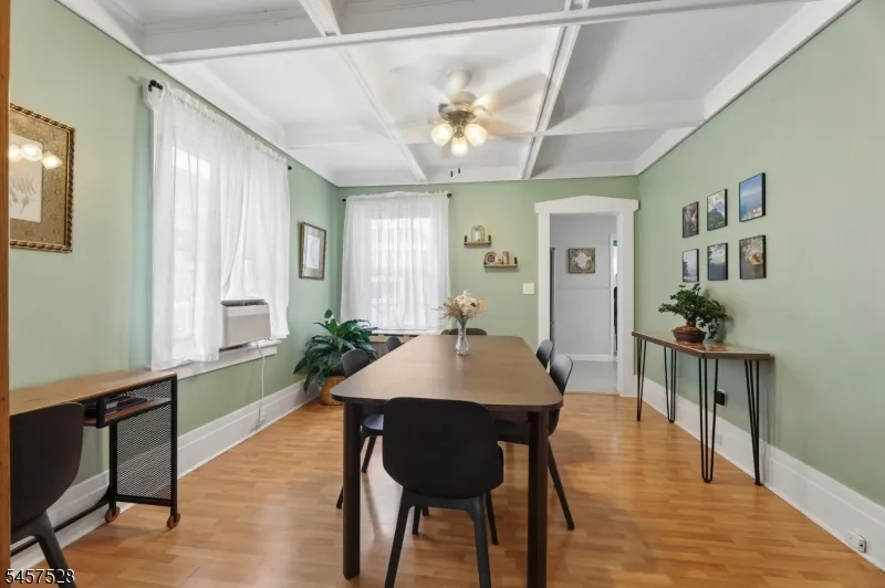 32 Barrington Ave Clifton City, NJ 07011