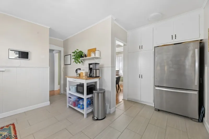 32 Barrington Ave Clifton City, NJ 07011