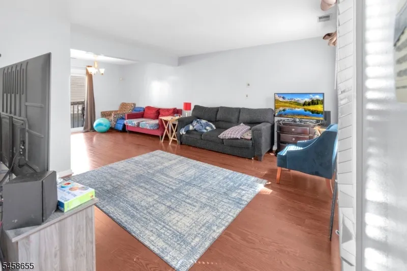 664 Irvington Ave #6 Unit 6 Maplewood, NJ 07040
