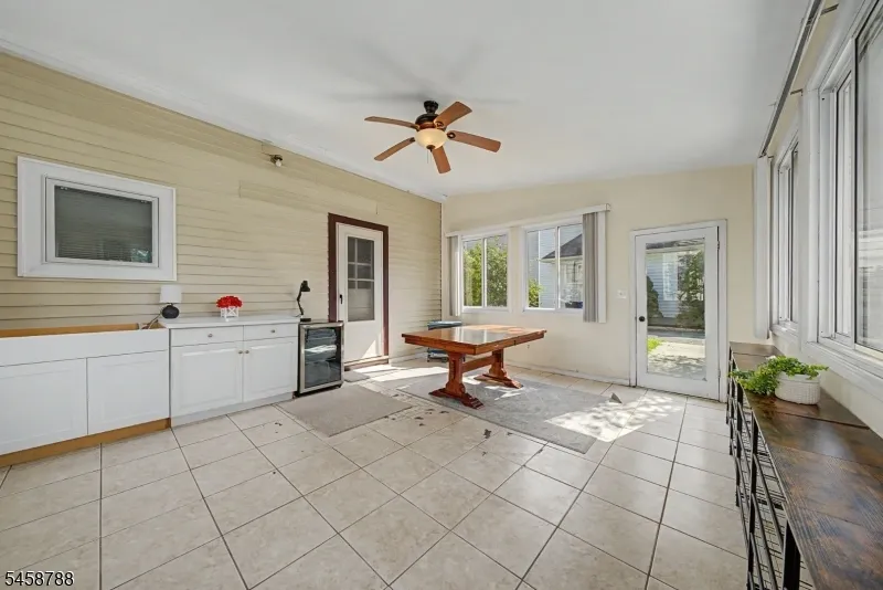 16 Jaqui Ave Morris Plains, NJ 07950