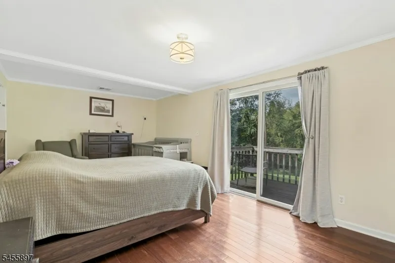 751 Peters Ln Bridgewater, NJ 08836