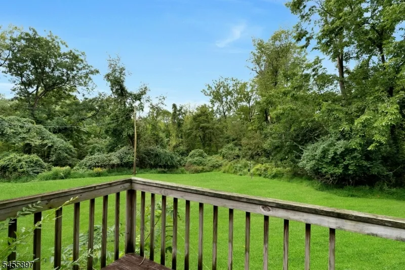 751 Peters Ln Bridgewater, NJ 08836