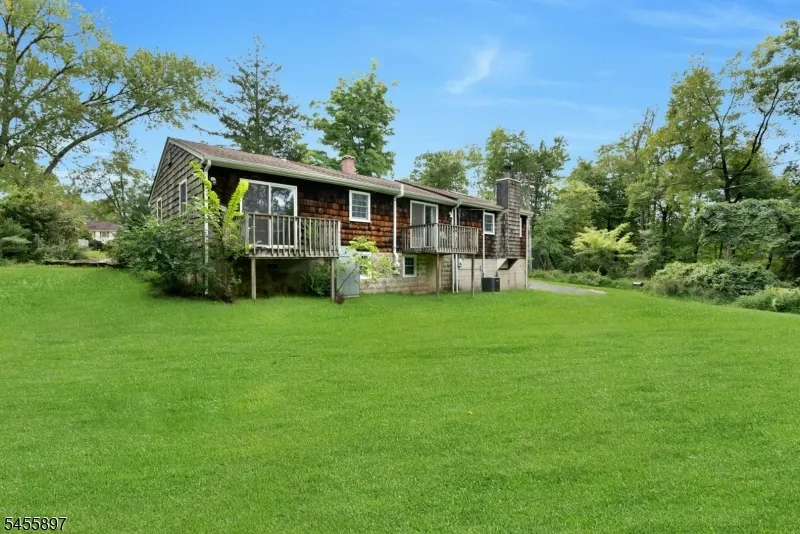 751 Peters Ln Bridgewater, NJ 08836