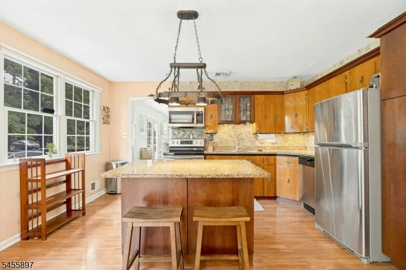 751 Peters Ln Bridgewater, NJ 08836