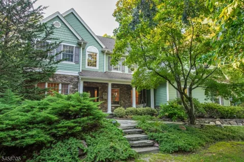 50 Gormley Ln