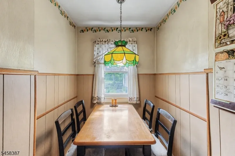 137 Mckinley Ave East Hanover, NJ 07936