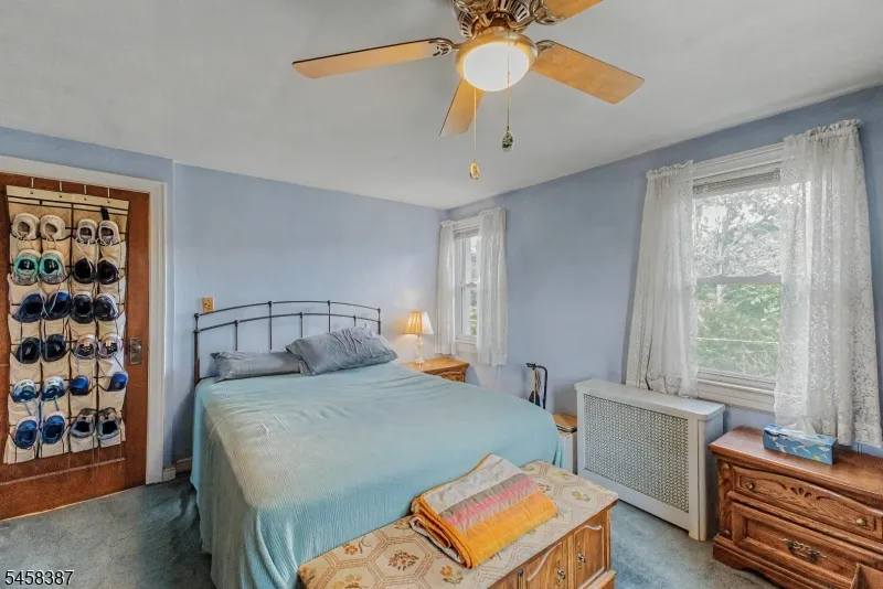 137 Mckinley Ave East Hanover, NJ 07936