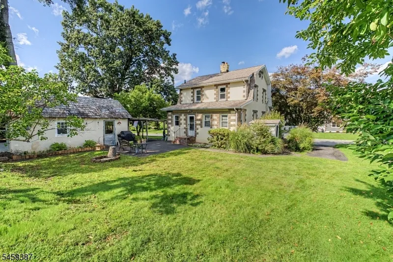 137 Mckinley Ave East Hanover, NJ 07936