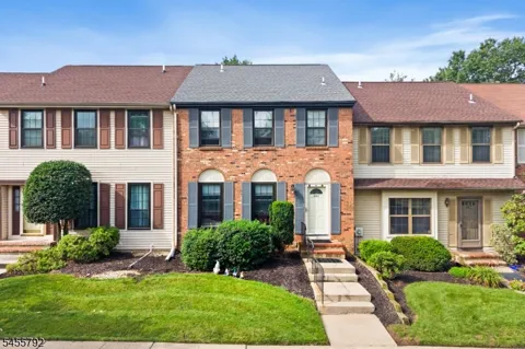 403 Bradford Ct