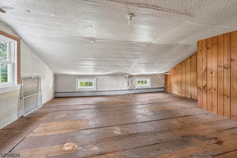 240 Willow Rd Hillsborough, NJ 08844