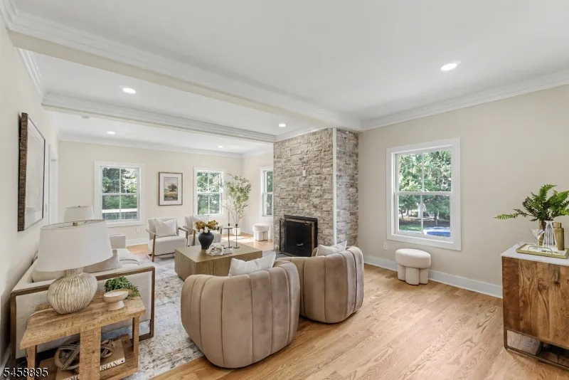 30 E Main St Mendham, NJ 07945